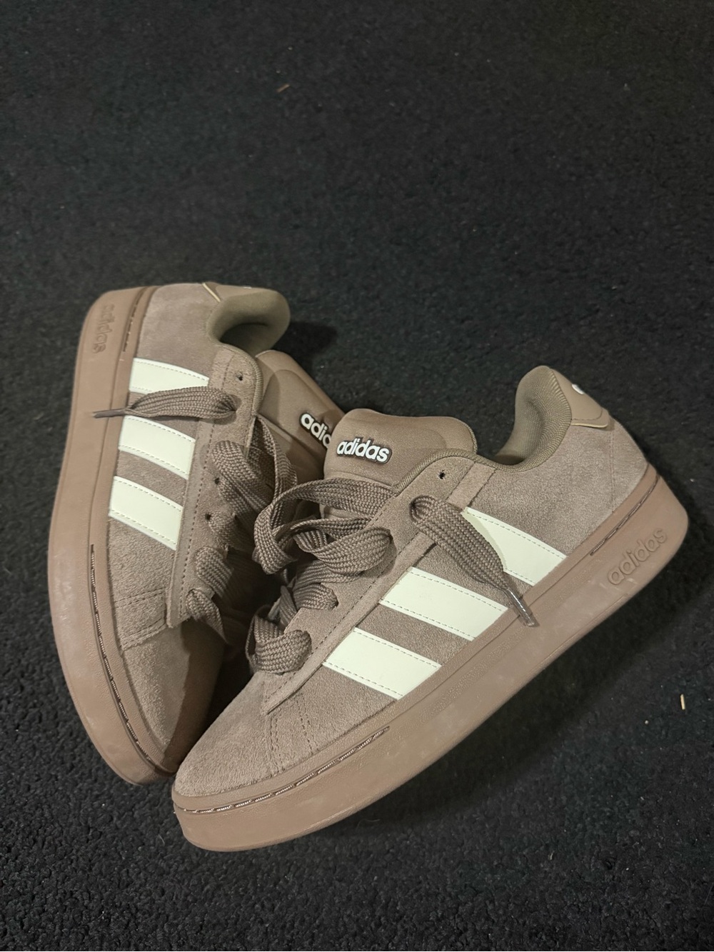 adidas Grand Court Alpha